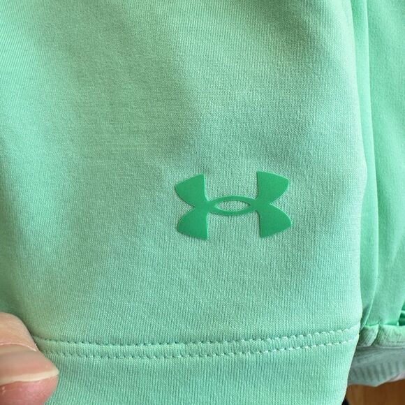 Under Armour running Top Women's Size XS Green New - Picture 6 of 6